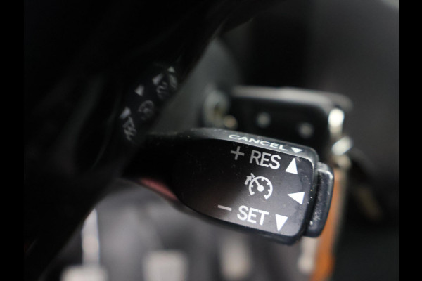 Toyota Aygo 1.0 VVT-i X-PLAY CARPLAY NAVI GARANTIE 2030* . CAMERA . DEALER ONDERHOUDEN . APPLE CARPLAY & ANDROID AUTO