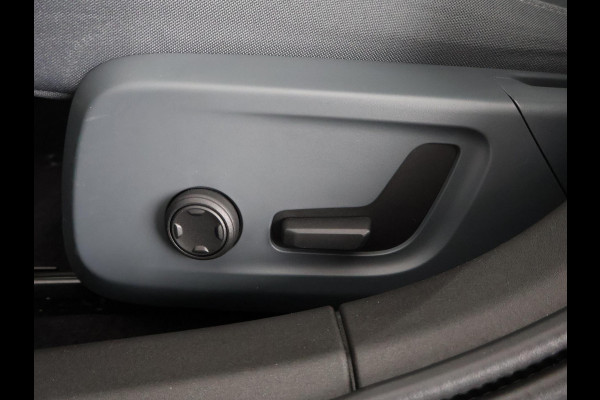 Polestar 2 LONG RANGE 78 kWh ACCU 90% GARANTIE 2032 !* RANGE TOT 561 KM WLTP.  PARKEERSENSOREN V+A . STOELVERWARMING . FULL MAP NAV . STOELPROFIELEN . CAMERA