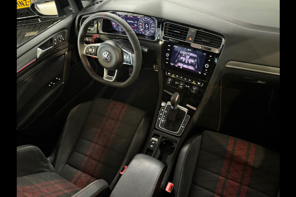 Volkswagen Golf 2.0 TSI GTI TCR Pano|Keyles|Akrapovic|Dynaudio