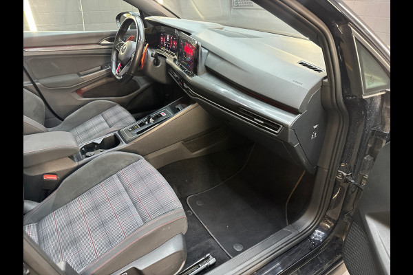 Volkswagen Golf 2.0 TSI GTI Pano|Sfeer|Camera|IQ|ACC|Lane Assist