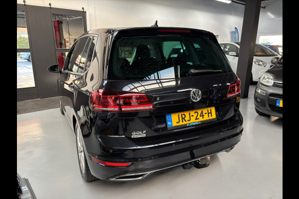 Volkswagen Golf Sportsvan 1.5 TSI ACT Highline Carplay / Trekhaak