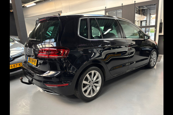 Volkswagen Golf Sportsvan 1.5 TSI ACT Highline Carplay / Trekhaak