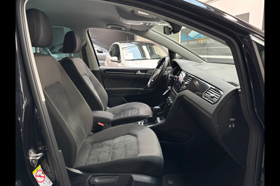 Volkswagen Golf Sportsvan 1.5 TSI ACT Highline Carplay / Trekhaak