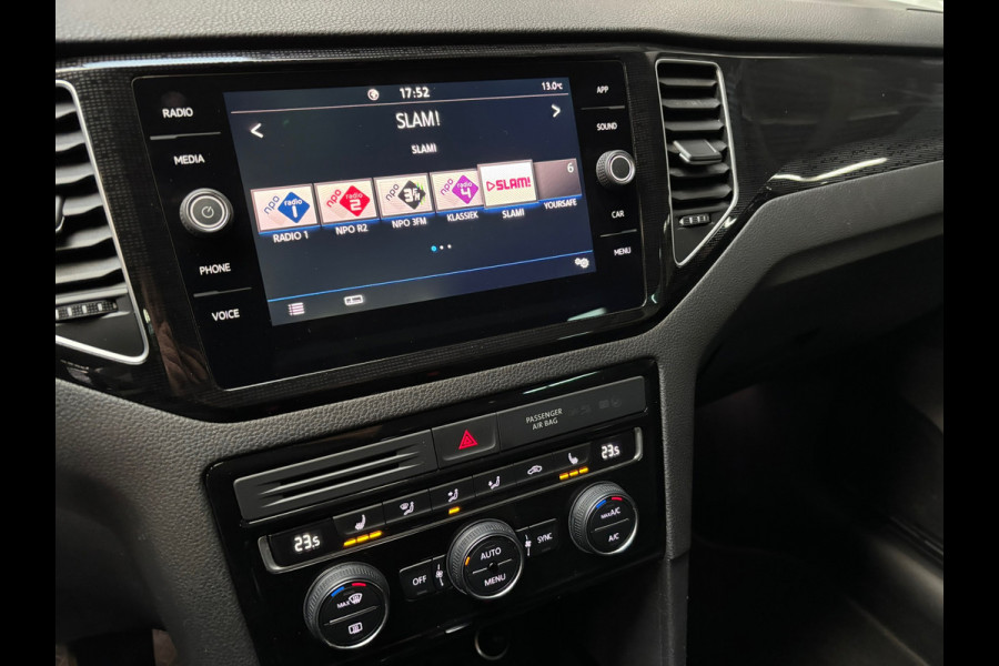 Volkswagen Golf Sportsvan 1.5 TSI ACT Highline Carplay / Trekhaak