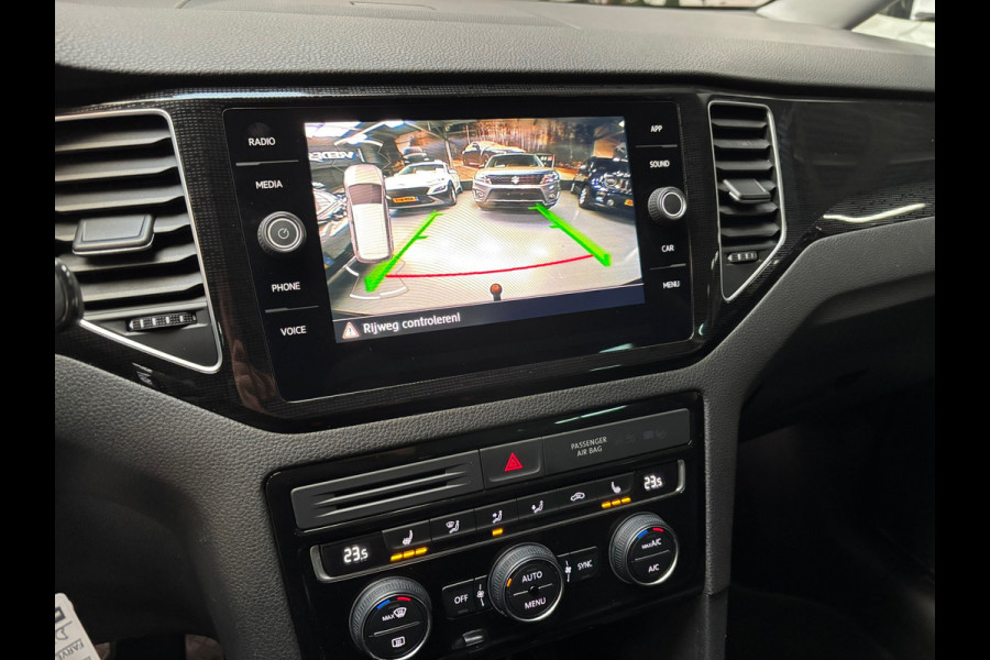 Volkswagen Golf Sportsvan 1.5 TSI ACT Highline Carplay / Trekhaak