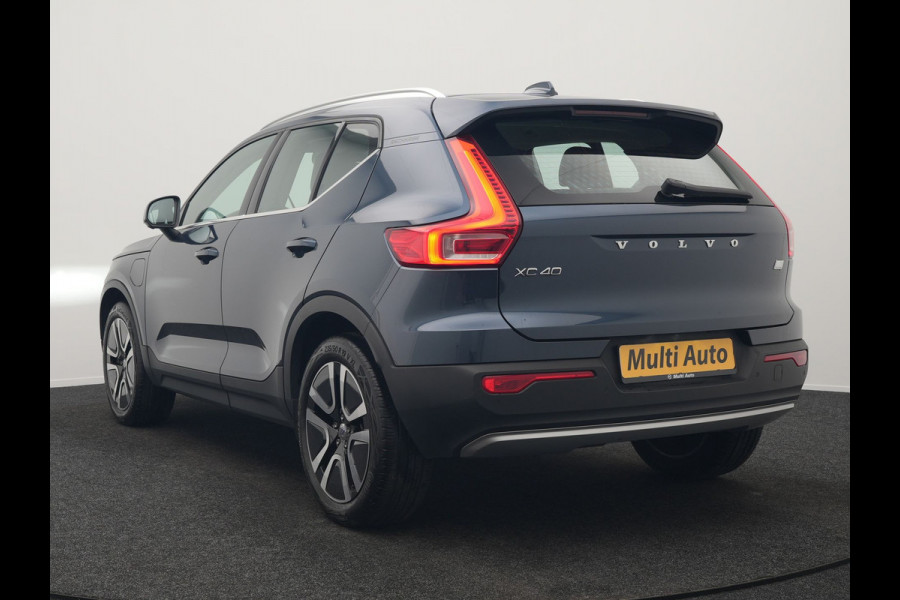 Volvo XC40 T4 Recharge Inscription 211pk PHEV Dealer O.H. | Trekhaak Af Fabriek | Adaptive Cruise | 360 Camera | Lederen Sportstoelen Memory & Verwarmd | Stuur Verwarmd | Apple Carplay | Keyless | Blis | Navigatie | DAB | Plug In Hybrid