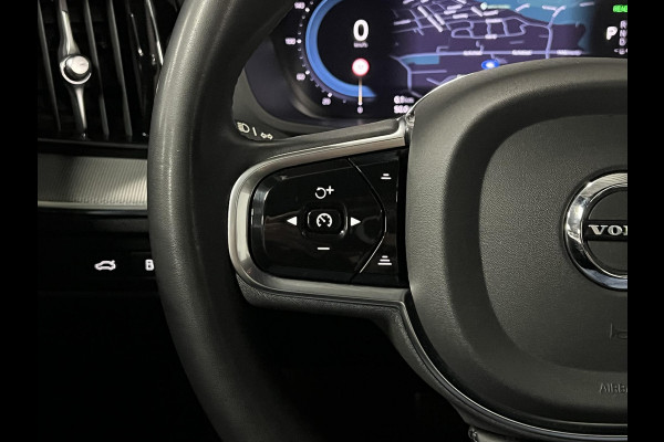 Volvo XC60 2.0 T6 Plug-in hybrid AWD Plus Dark Trekhaak | Adapt. cruise | Open dak | Stuur-/stoelverwarming | Achteruitrij camera | Memory | Carplay