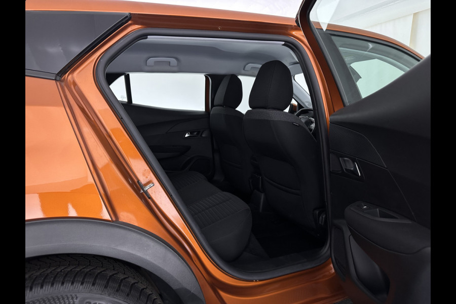 Peugeot 2008 1.2 PureTech Blue Lease Active Aut. *FULL-LED | NAVI-FULLMAP | DIGI-COCKPIT | HEATED-SPORTSEATS | CAMERA | SHIFT-PADDLES | ECC | PDC | CRUISE | CARPLAY  | TOWBAR | 16"ALU*