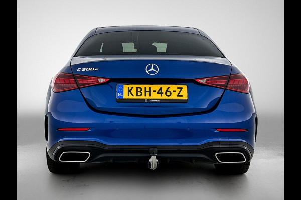 Mercedes-Benz C-Klasse 300 e AMG Plug-In Hybride Trekhaak | AMG LIne | Night Pakket | Memory Voorstoelen | Ledkoplampen | Inclusief 24 maanden Mercedes-Benz Certified garantie voor Europa.