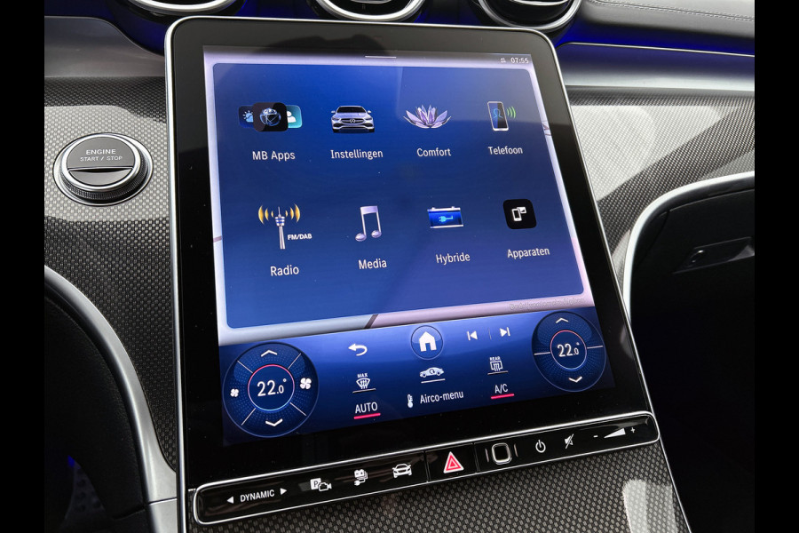 Mercedes-Benz C-Klasse 300 e AMG Plug-In Hybride Trekhaak | AMG LIne | Night Pakket | Memory Voorstoelen | Ledkoplampen | Inclusief 24 maanden Mercedes-Benz Certified garantie voor Europa.