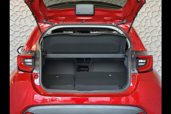 Toyota Yaris 1.5 HYBRID 115 DYNAMIC+ COMF.PACK STOEL/STUUR/VERW DODEHOEK.ASS ADAP.CRUISE PDC 2X ✅ Top Auto's Wijchen , Al 30 Jaar verkoop van Toyota , Type's Launch / Executive / Dynamic / First Edition / Business / Zowel Phev / Hev / Benzine / met fabrieksgarantie ✅