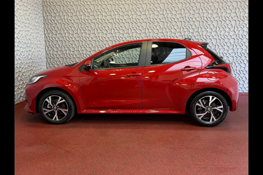 Toyota Yaris 1.5 HYBRID 115 DYNAMIC+ COMF.PACK STOEL/STUUR/VERW DODEHOEK.ASS ADAP.CRUISE PDC 2X ✅ Top Auto's Wijchen , Al 30 Jaar verkoop van Toyota , Type's Launch / Executive / Dynamic / First Edition / Business / Zowel Phev / Hev / Benzine / met fabrieksgarantie ✅