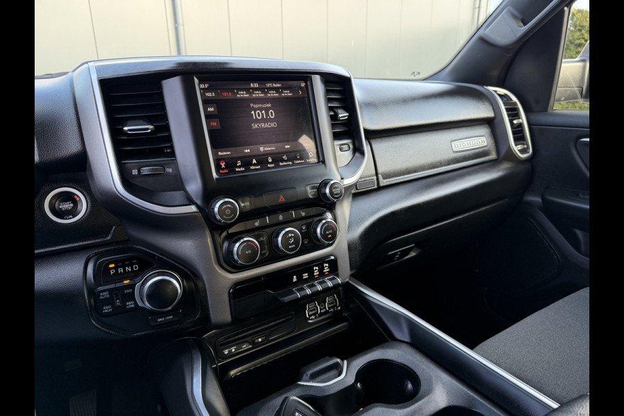 Dodge Ram 1500 5.7 V8 4x4 BIG HORN / CREW CAB / LPG-G3 / NL AUTO / PANO / CAMERA / 3.5T TREKHAAK / GORILLA EXHAUST