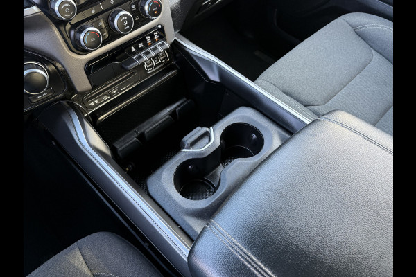 Dodge Ram 1500 5.7 V8 4x4 BIG HORN / CREW CAB / LPG-G3 / NL AUTO / PANO / CAMERA / 3.5T TREKHAAK / GORILLA EXHAUST