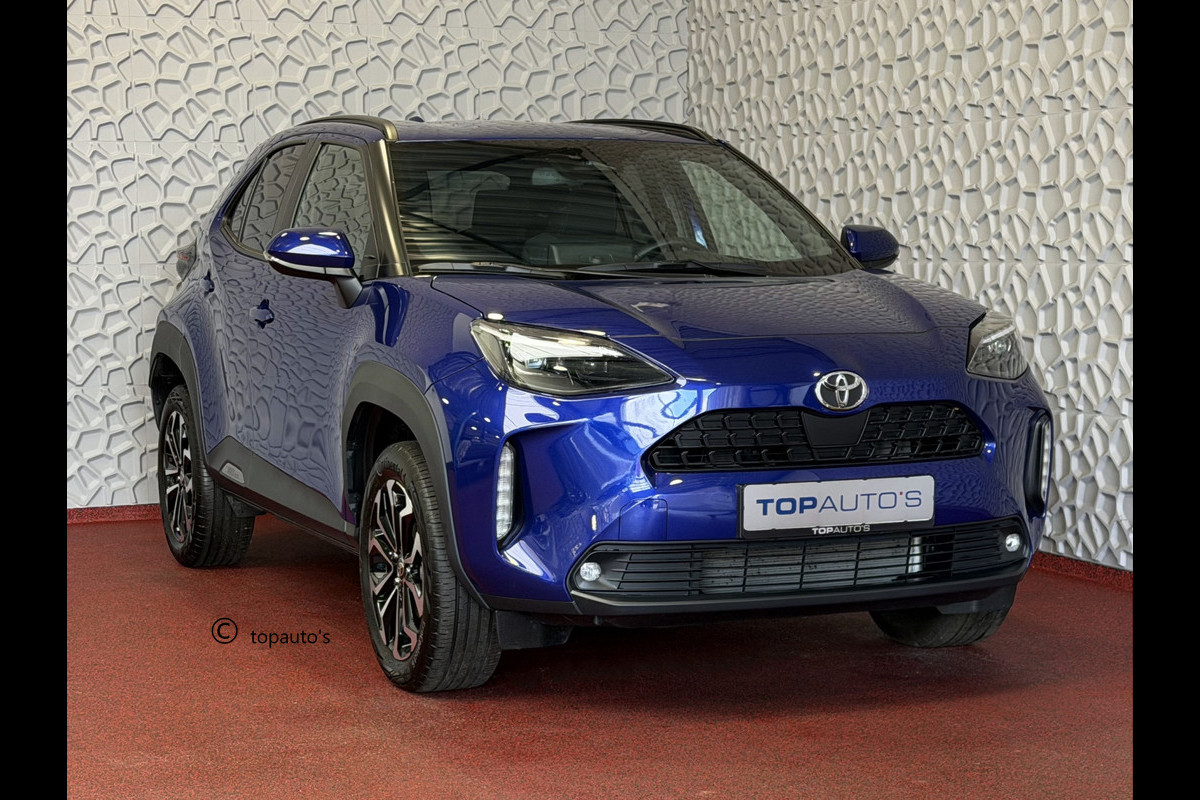 Toyota Yaris Cross 1.5 HYBRID DYNAMIC STOEL/STUUR VERW. 17''LMV KEYLESS CAMERA LED ZWARTE HEMEL ✅ Top Auto's Wijchen , Al 30 Jaar verkoop van Toyota , Type's Launch / Executive / Dynamic / First Edition / Business / Zowel Phev / Hev / Benzine / met fabrieksgarantie ✅