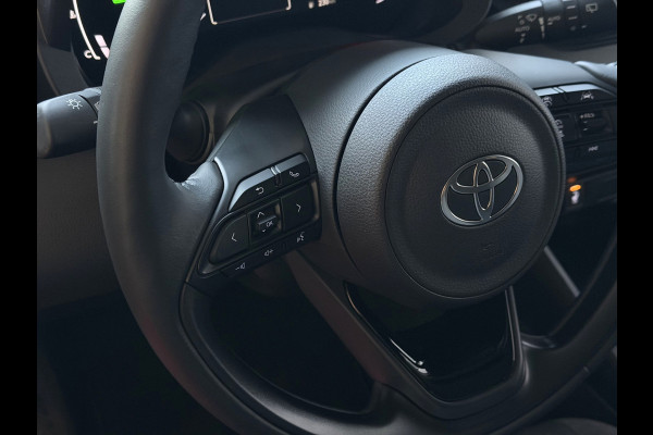 Toyota Yaris 1.5 HYBRID 115 DYNAMIC+ COMF.PACK STOEL/STUUR/VERW DODEHOEK.ASS ADAP.CRUISE PDC 2X ✅ Top Auto's Wijchen , Al 30 Jaar verkoop van Toyota , Type's Launch / Executive / Dynamic / First Edition / Business / Zowel Phev / Hev / Benzine / met fabrieksgarantie ✅