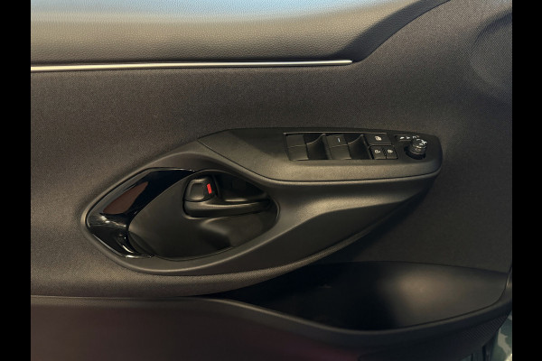 Toyota Yaris 1.5 HYBRID 115 DYNAMIC+ COMF.PACK STOEL/STUUR/VERW DODEHOEK.ASS ADAP.CRUISE PDC 2X ✅ Top Auto's Wijchen , Al 30 Jaar verkoop van Toyota , Type's Launch / Executive / Dynamic / First Edition / Business / Zowel Phev / Hev / Benzine / met fabrieksgarantie ✅