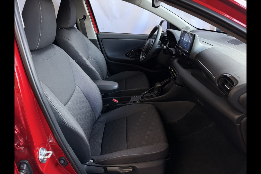 Toyota Yaris 1.5 HYBRID 115 DYNAMIC+ COMF.PACK STOEL/STUUR/VERW DODEHOEK.ASS ADAP.CRUISE PDC 2X ✅ Top Auto's Wijchen , Al 30 Jaar verkoop van Toyota , Type's Launch / Executive / Dynamic / First Edition / Business / Zowel Phev / Hev / Benzine / met fabrieksgarantie ✅
