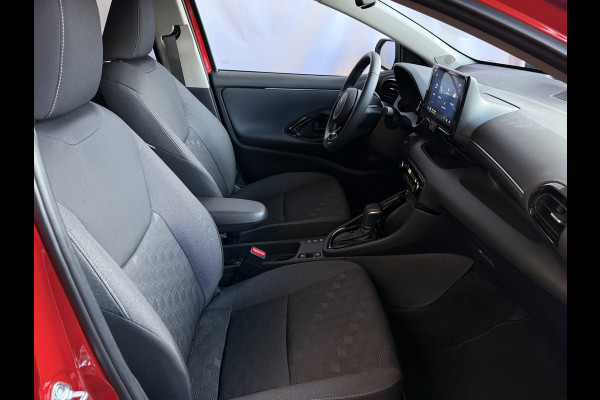 Toyota Yaris 1.5 HYBRID 115 DYNAMIC+ COMF.PACK STOEL/STUUR/VERW DODEHOEK.ASS ADAP.CRUISE PDC 2X ✅ Top Auto's Wijchen , Al 30 Jaar verkoop van Toyota , Type's Launch / Executive / Dynamic / First Edition / Business / Zowel Phev / Hev / Benzine / met fabrieksgarantie ✅