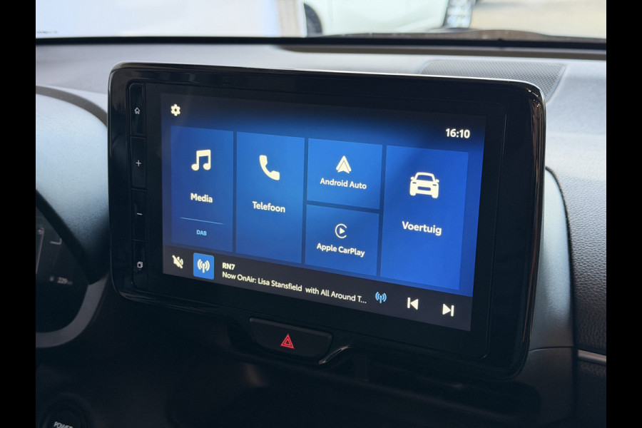 Toyota Yaris 1.5 HYBRID 115 DYNAMIC+ COMF.PACK STOEL/STUUR/VERW DODEHOEK.ASS ADAP.CRUISE PDC 2X ✅ Top Auto's Wijchen , Al 30 Jaar verkoop van Toyota , Type's Launch / Executive / Dynamic / First Edition / Business / Zowel Phev / Hev / Benzine / met fabrieksgarantie ✅