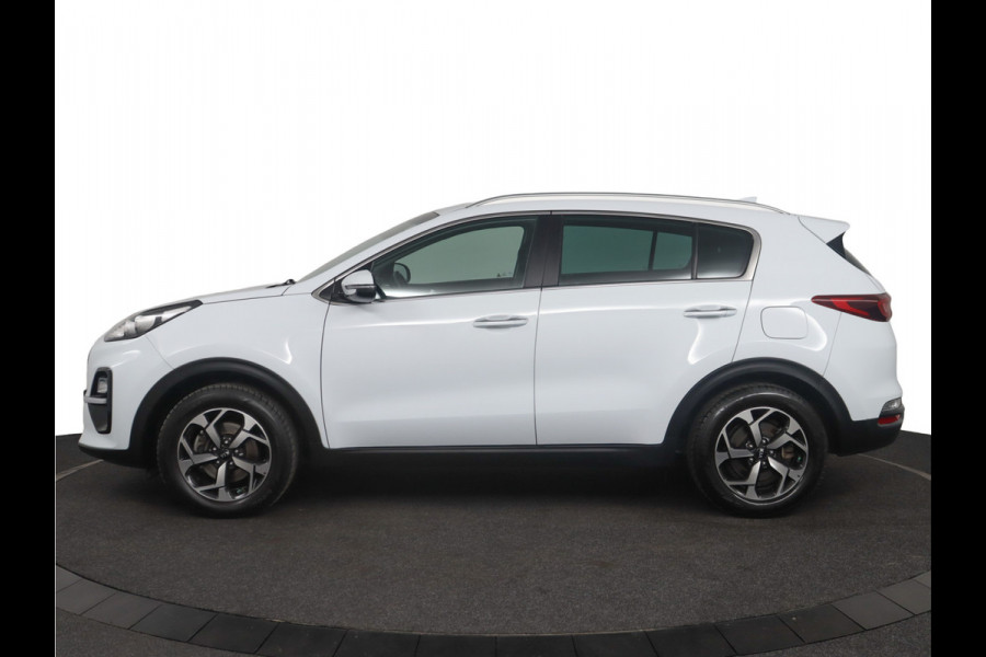Kia Sportage 1.6 T-GDI 4WD DynamicLine - Rijklaar - Navigatie Full map - trekhaak  - Virena Zekerheidspakket € 895,-