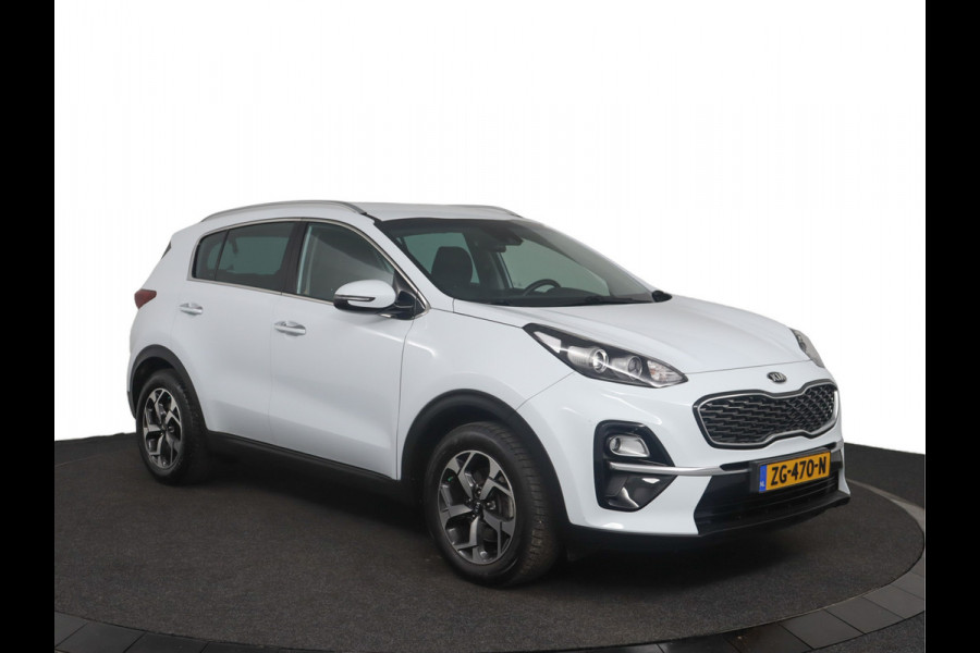 Kia Sportage 1.6 T-GDI 4WD DynamicLine - Rijklaar - Navigatie Full map - trekhaak  - Virena Zekerheidspakket € 895,-