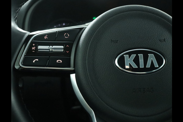 Kia Sportage 1.6 T-GDI 4WD DynamicLine - Rijklaar - Navigatie Full map - trekhaak  - Virena Zekerheidspakket € 895,-