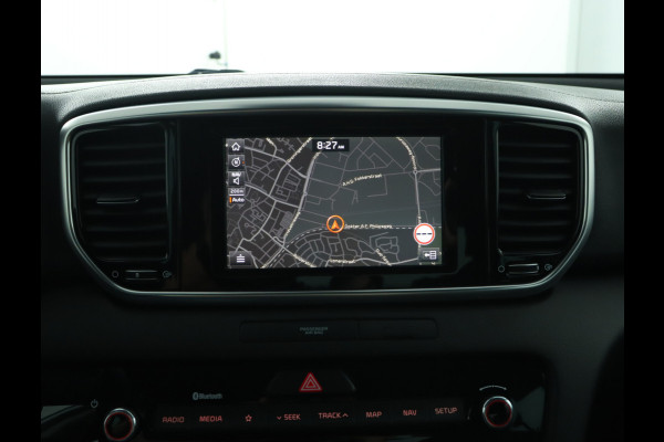 Kia Sportage 1.6 T-GDI 4WD DynamicLine - Rijklaar - Navigatie Full map - trekhaak  - Virena Zekerheidspakket € 895,-