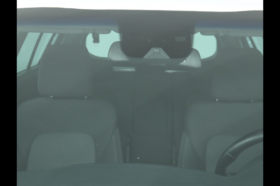 Kia Sportage 1.6 T-GDI 4WD DynamicLine - Rijklaar - Navigatie Full map - trekhaak  - Virena Zekerheidspakket € 895,-