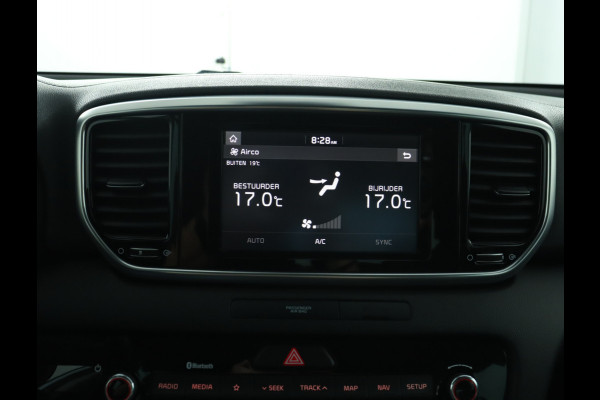 Kia Sportage 1.6 T-GDI 4WD DynamicLine - Rijklaar - Navigatie Full map - trekhaak  - Virena Zekerheidspakket € 895,-