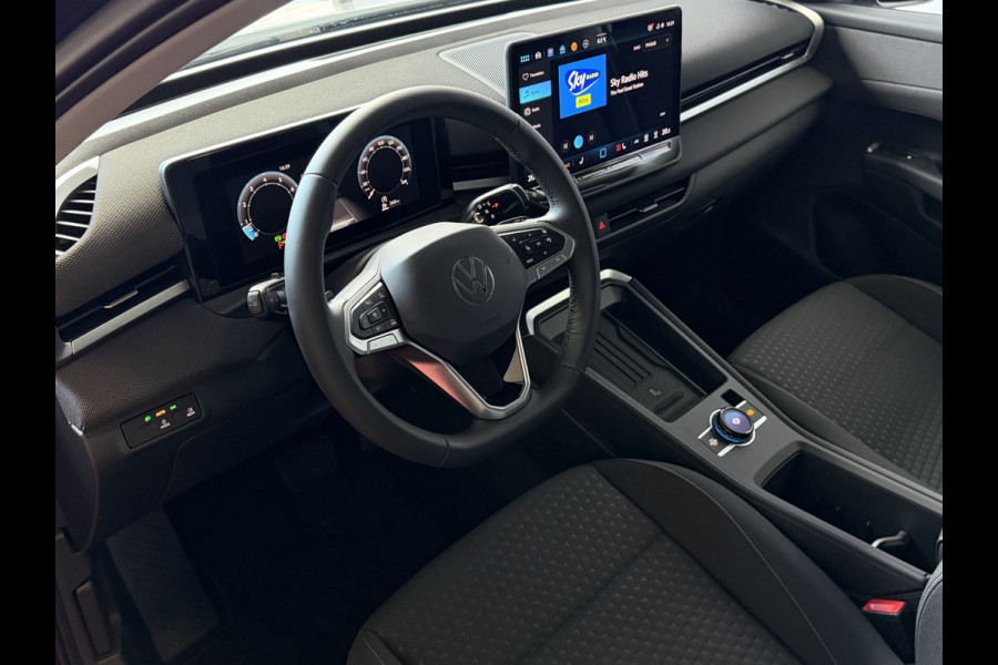 Volkswagen T-Roc NW MODEL 2026 1.5 eTSI 150PK CAMERA STOEL/STUUR VERW. LED ✅Top Auto's Wijchen , 30 Jaar Specialist in Volkswagen  : Alle Type's : R-Line Edition / Style / First Edition / Highline / Life , Zowel PHEV / HEV / MHEV / Benzine ✅