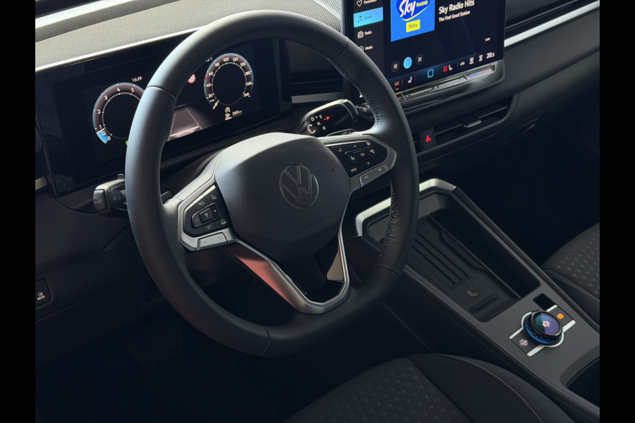 Volkswagen T-Roc NW MODEL 2026 1.5 eTSI 150PK CAMERA STOEL/STUUR VERW. LED ✅Top Auto's Wijchen , 30 Jaar Specialist in Volkswagen  : Alle Type's : R-Line Edition / Style / First Edition / Highline / Life , Zowel PHEV / HEV / MHEV / Benzine ✅