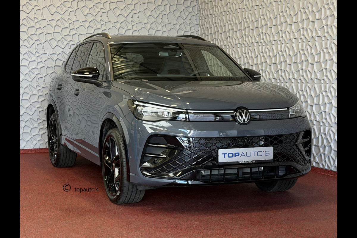 Volkswagen Tiguan 1.5 eHYBRID 272 PK NW AUTO R-LINE VW.TREKHAAK BLACK PANO XL.NAVI STOEL/STUUR VERW. BLACK.STYLE 360.CAM ELEK.KLEP MATRIX.LED 20'' PHEV PLUG IN HYBRID ✅Top Auto's Wijchen , 30 Jaar Specialist in Volkswagen  : Alle Type's : R-Line Edition / Style / First Edition / Highline / Life , Zowel PHEV / HEV / MHEV / Benzine ✅