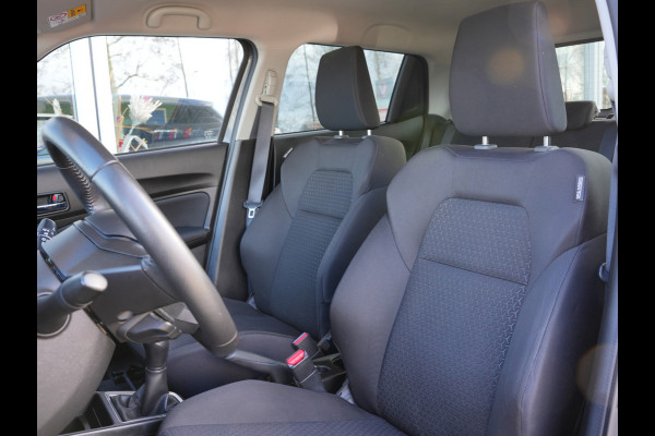 Suzuki Swift 1.2 Select | Achteruitrijcamera | Voorstoelen verwarmd | DAB |
