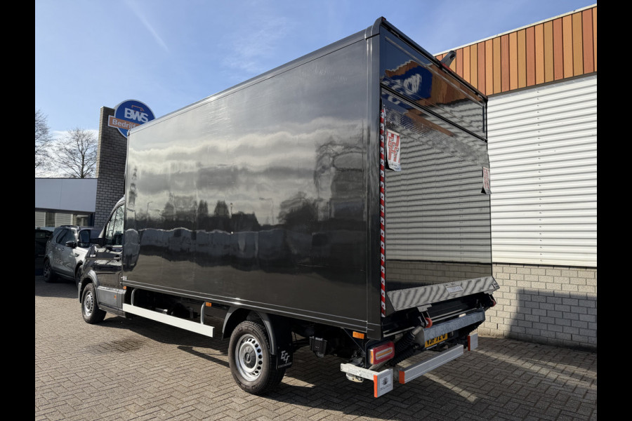 MAN TGE 35 2.0 Lang L4 Super Hoog 177pk bakwagen met Dhollandia laadklep / euro 6 / bpm vrij / vaste prijs rijklaar € 38.950 ex btw / lease vanaf € 636 / zwart metallic