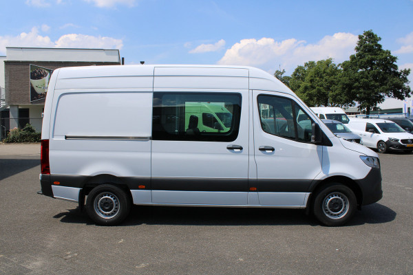 Mercedes-Benz Sprinter 317 CDI L2H2 DC 3500 kg trekhaak, MBUX met camera, Geveerde stoel