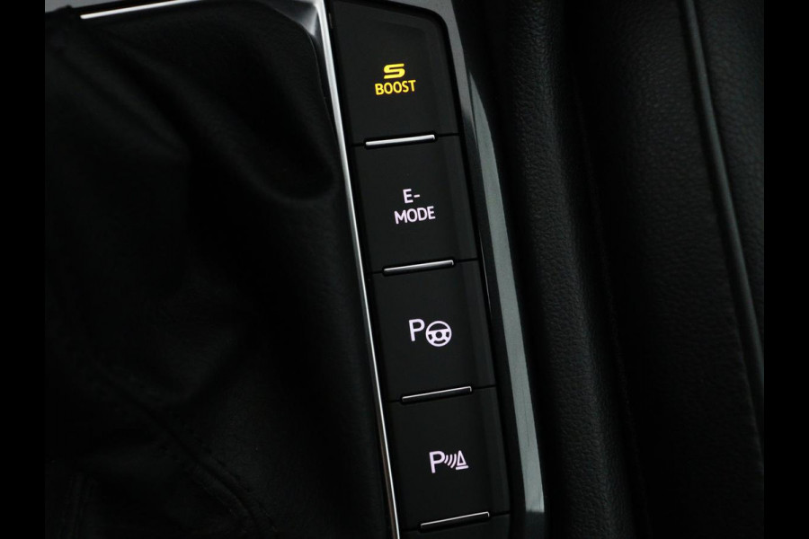 Seat Tarraco 1.4 TSI e-Hybrid PHEV FR | Panoramadak | Leder | Trekhaak | Stoel & stuurverwarming | Adaptive cruise | Camera | Carplay | Memory | Keyless | Full LED