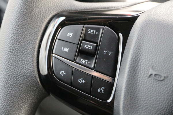 Ford Transit Custom 2.0 TDCI 110 | KAR-edition | Trekhaak | Cruise | Clima..