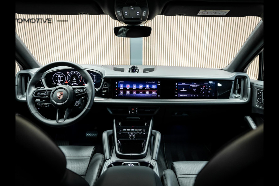Porsche Cayenne Coupé 3.0 E-Hybrid Black Edition | Sportuitlaat | Stoelverwarming en verkoeling | Sport Chrono |