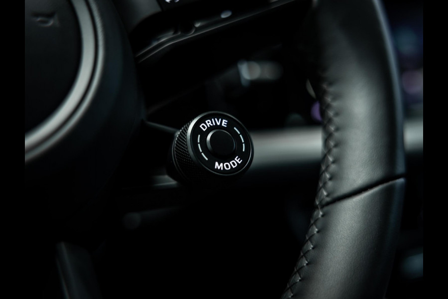 Porsche Cayenne Coupé 3.0 E-Hybrid Black Edition | Sportuitlaat | Stoelverwarming en verkoeling | Sport Chrono |