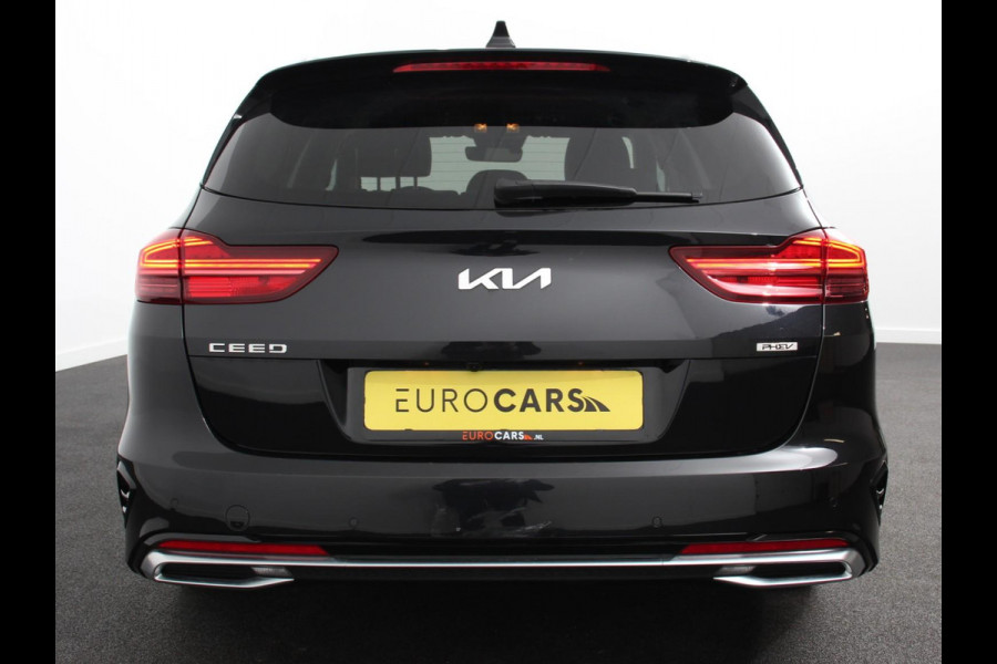 Kia Ceed Sportswagon 1.6 GDI PHEV DynamicLine Climate control | Adaptieve cruise control | Stuur verwarming | Stoel verwarming | Parkeersensoren | Achteruitrijcamera | Apple Carplay/ Android Auto