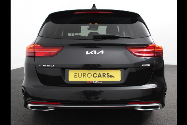 Kia Ceed Sportswagon 1.6 GDI PHEV DynamicLine Climate control | Adaptieve cruise control | Stuur verwarming | Stoel verwarming | Parkeersensoren | Achteruitrijcamera | Apple Carplay/ Android Auto
