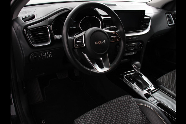 Kia Ceed Sportswagon 1.6 GDI PHEV DynamicLine Climate control | Adaptieve cruise control | Stuur verwarming | Stoel verwarming | Parkeersensoren | Achteruitrijcamera | Apple Carplay/ Android Auto