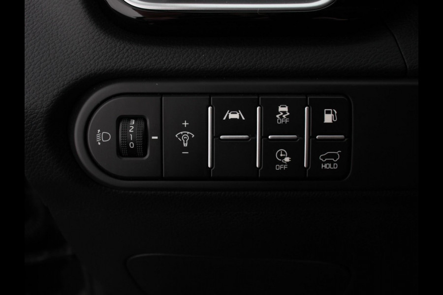 Kia Ceed Sportswagon 1.6 GDI PHEV DynamicLine Climate control | Adaptieve cruise control | Stuur verwarming | Stoel verwarming | Parkeersensoren | Achteruitrijcamera | Apple Carplay/ Android Auto
