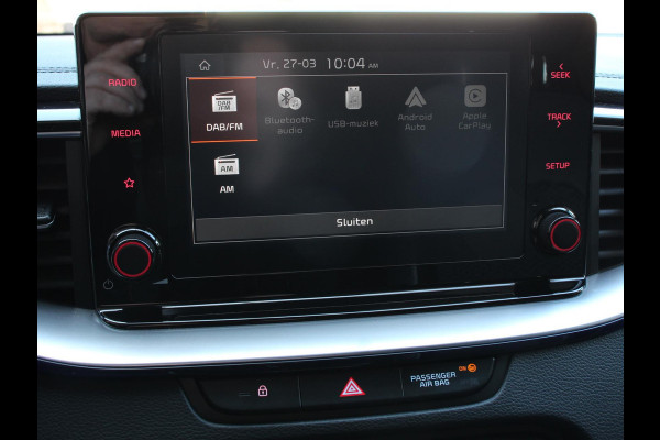 Kia Ceed Sportswagon 1.6 GDI PHEV DynamicLine Climate control | Adaptieve cruise control | Stuur verwarming | Stoel verwarming | Parkeersensoren | Achteruitrijcamera | Apple Carplay/ Android Auto