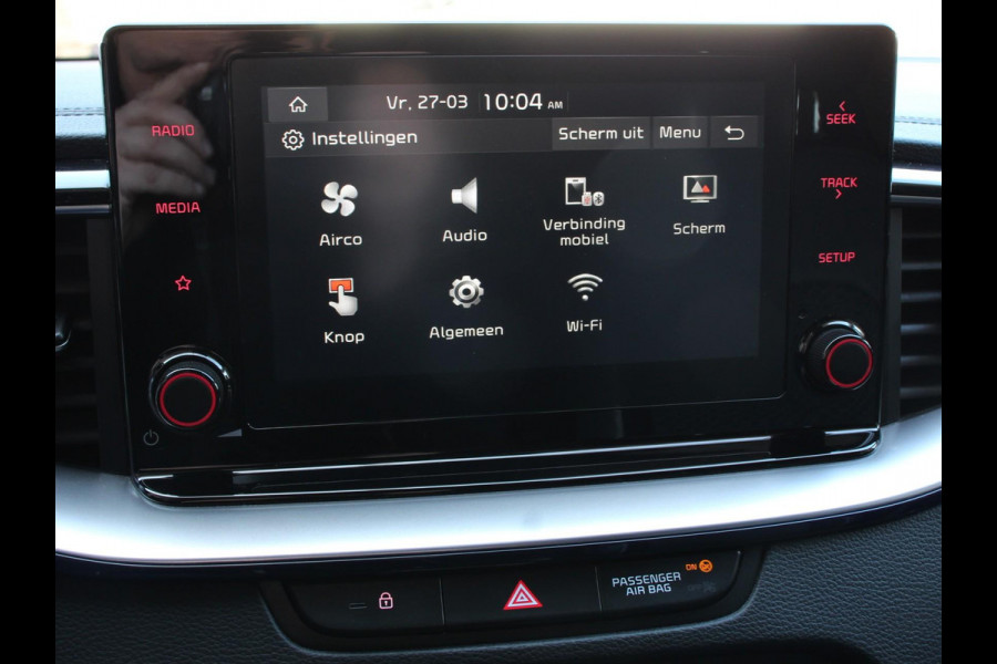 Kia Ceed Sportswagon 1.6 GDI PHEV DynamicLine Climate control | Adaptieve cruise control | Stuur verwarming | Stoel verwarming | Parkeersensoren | Achteruitrijcamera | Apple Carplay/ Android Auto