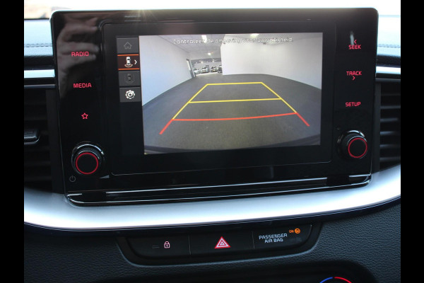 Kia Ceed Sportswagon 1.6 GDI PHEV DynamicLine Climate control | Adaptieve cruise control | Stuur verwarming | Stoel verwarming | Parkeersensoren | Achteruitrijcamera | Apple Carplay/ Android Auto