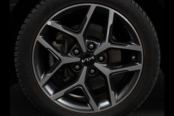 Kia Ceed Sportswagon 1.6 GDI PHEV DynamicLine Climate control | Adaptieve cruise control | Stuur verwarming | Stoel verwarming | Parkeersensoren | Achteruitrijcamera | Apple Carplay/ Android Auto