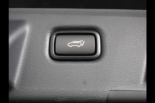 Kia Ceed Sportswagon 1.6 GDI PHEV DynamicLine Climate control | Adaptieve cruise control | Stuur verwarming | Stoel verwarming | Parkeersensoren | Achteruitrijcamera | Apple Carplay/ Android Auto