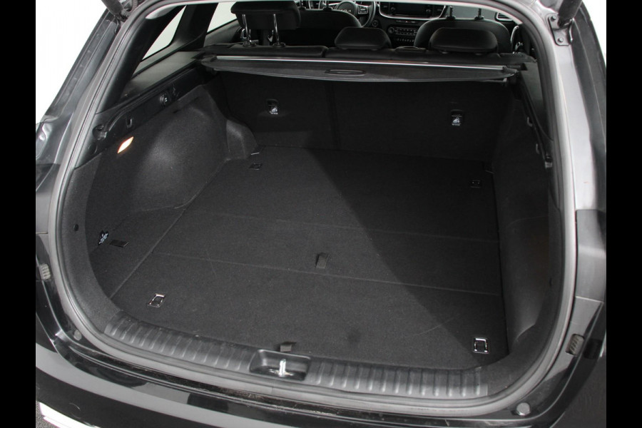 Kia Ceed Sportswagon 1.6 GDI PHEV DynamicLine Climate control | Adaptieve cruise control | Stuur verwarming | Stoel verwarming | Parkeersensoren | Achteruitrijcamera | Apple Carplay/ Android Auto